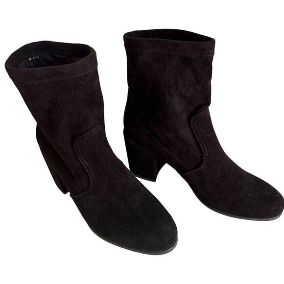 NWOB Valdini Riana Black Suede Chelsea Ankle Booties women’s size 7 Whimsigoth - Picture 7 of 12